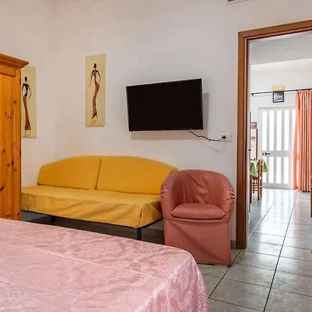 Apartment Oasi *